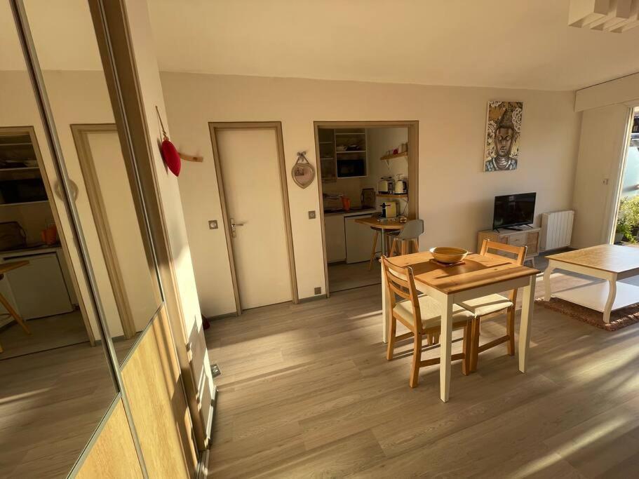 Petit Studio Zen Avec Parking Gratuit Reserve Houlgate Zewnętrze zdjęcie
